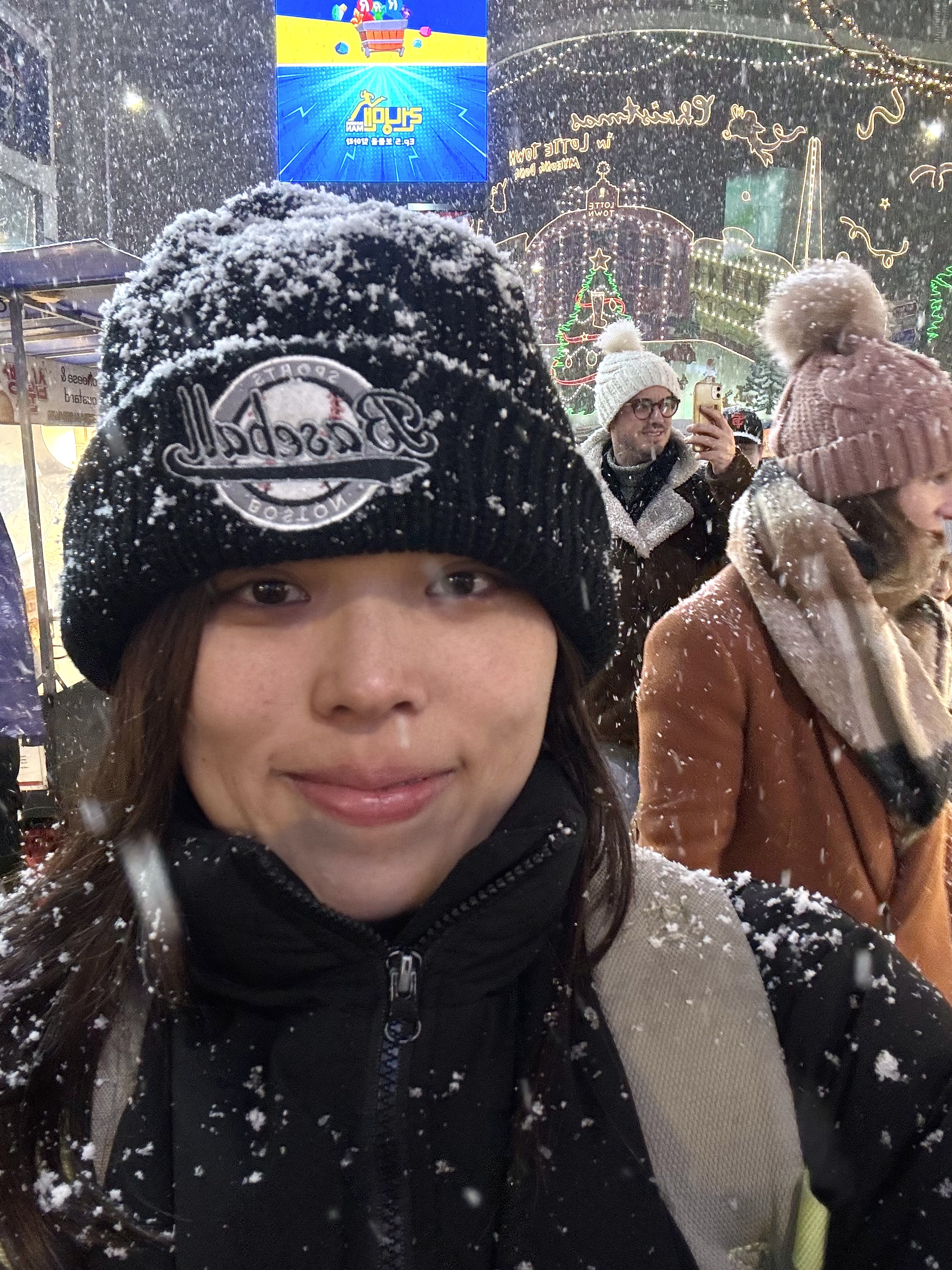 Gloria in the snow with a friend